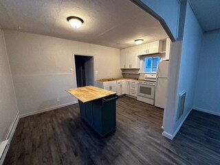 Foto del edificio - 1213 W Pine St