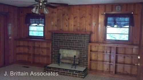 Building Photo - 2 br, 1 bath House - 916 Stewart Street