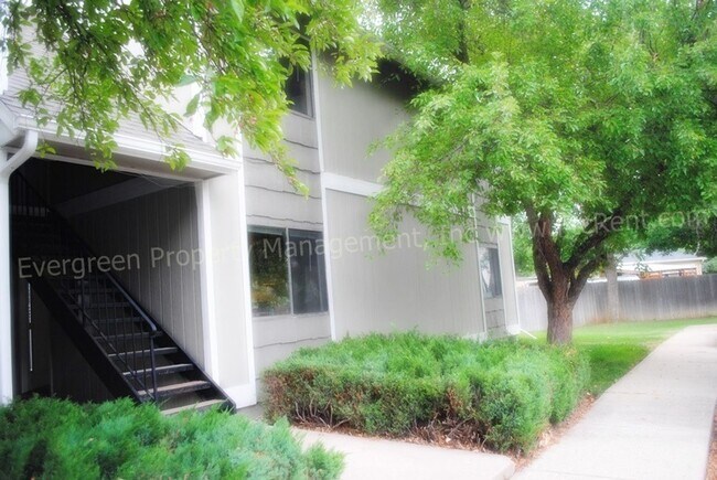 Foto del edificio - 3950 Manhattan Ave