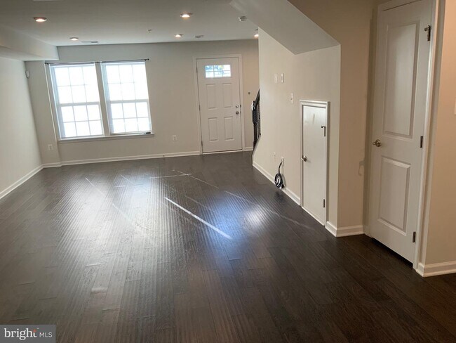 Foto del edificio - 13713 Little Seneca Pkwy