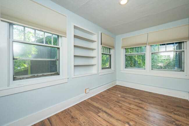Foto del edificio - 822 7th St