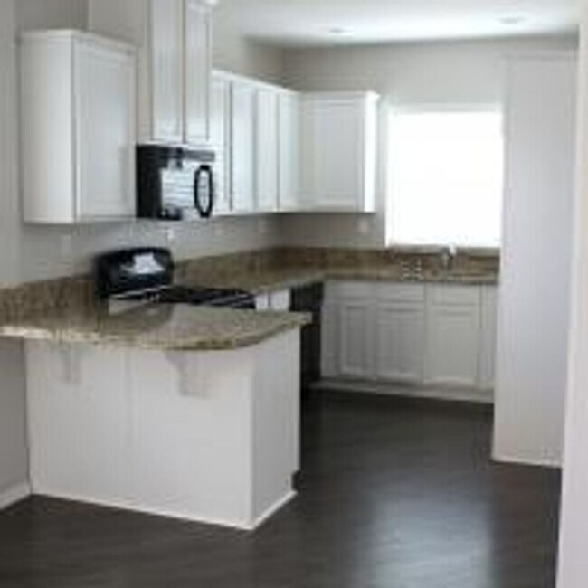 Foto del edificio - 3 Bedroom Condo for Rent in Murrieta