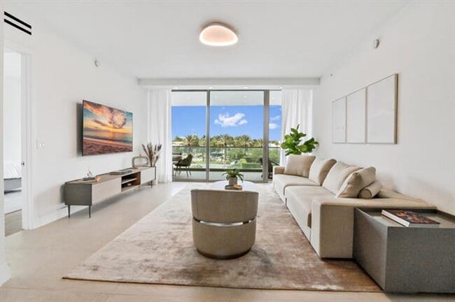 Photo - 10203 Collins Ave Apartment