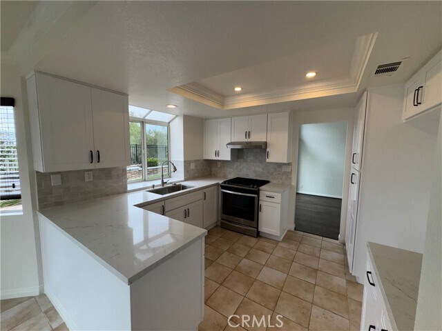 Foto del edificio - 25985 Ravenna Rd