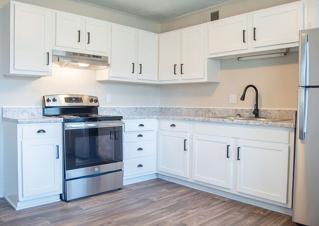 Apartments for Rent in 28540 - Jacksonville, NC | Apartments.com