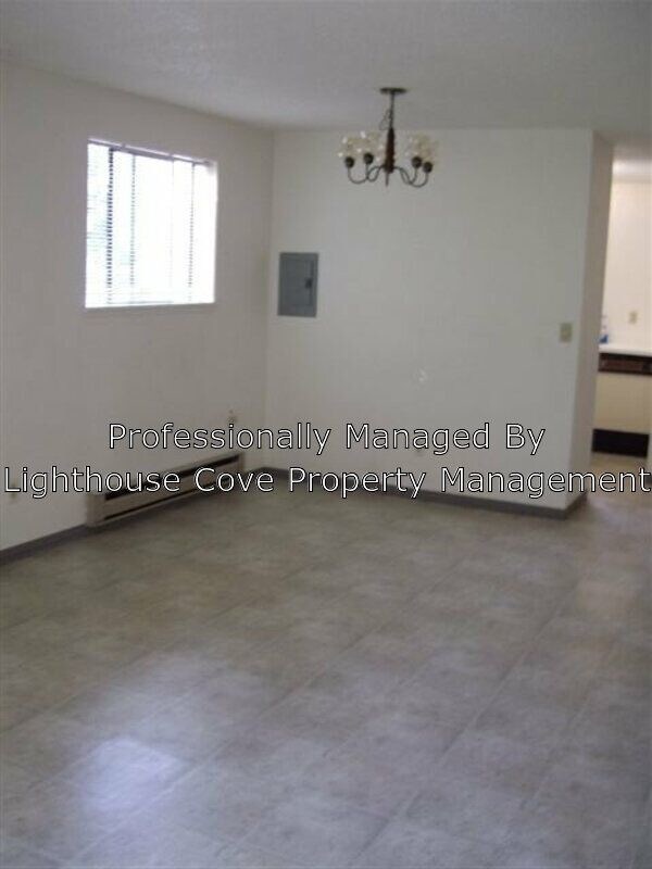 3818 Dyes Inlet Rd NW, Bremerton, WA 98312 Apartment for Rent in