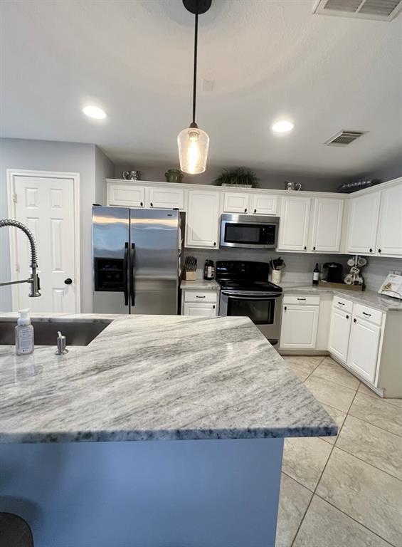 Foto del edificio - 174 S Walden Elms Cir