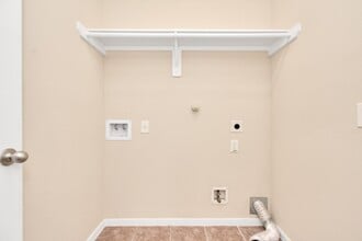 Building Photo - 25206 Hazel Ranch Dr