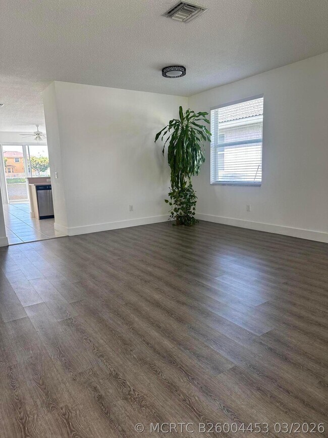 Foto del edificio - 10226 SW 58th St