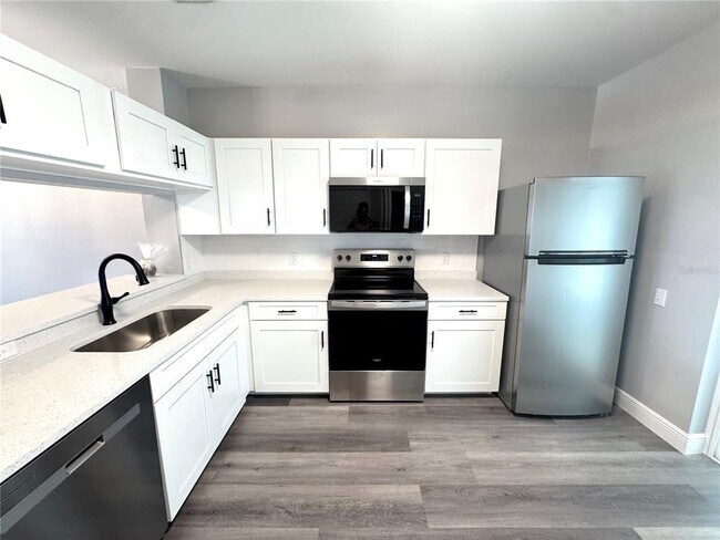 Foto del edificio - 287 Countryside Key Blvd
