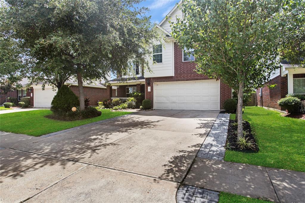Foto principal - 8622 Kirksage Dr