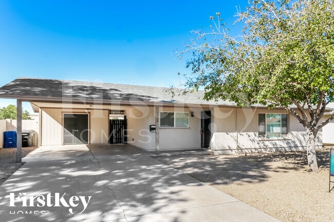 Foto del edificio - 6836 S Terrace Rd