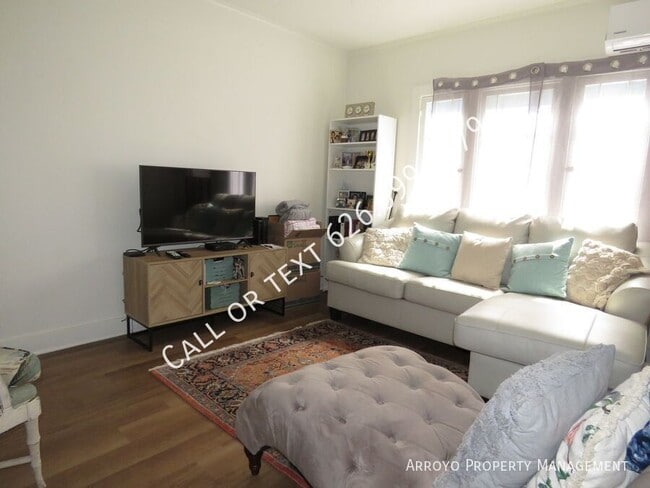 Building Photo - 140 1/2 Melrose Ave., Monrovia CA 91016-