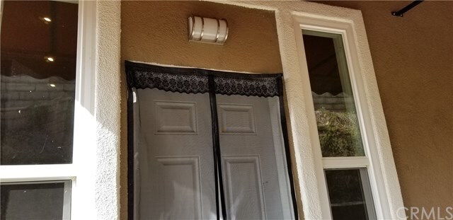 Foto del edificio - 2911 Hillside Dr