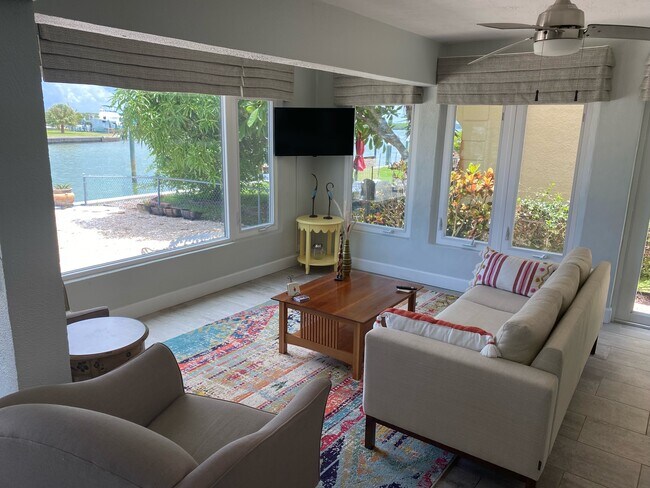 Living room with a view! - 505 129th Ave E