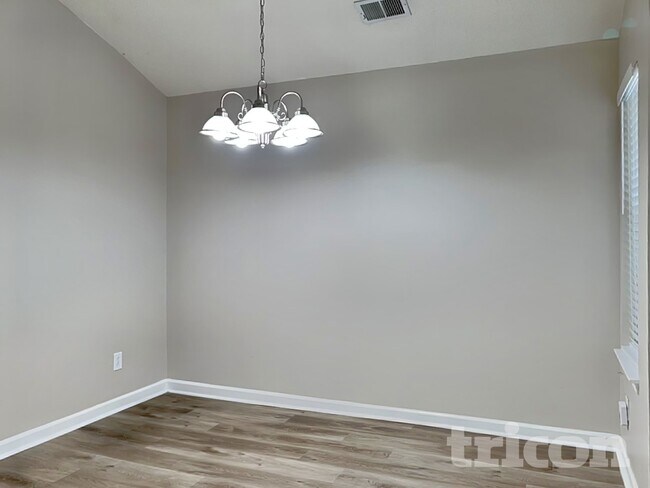 Foto del edificio - 1264 W Briar Ridge Ct