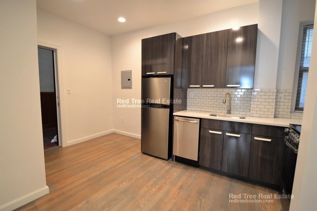 Photo - 19 Peterborough St Apartment