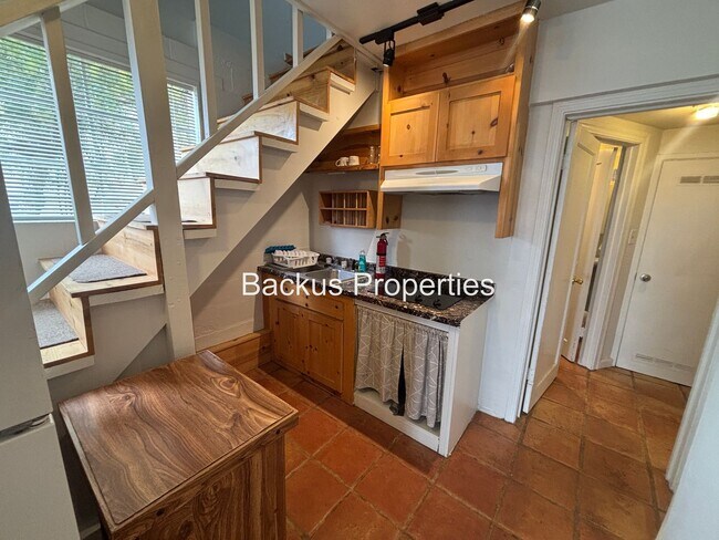Foto del edificio - Wonderful furnished loft in upper Seaside