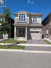 Building Photo - 1245 Muskoka Heights