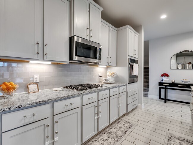 Foto del edificio - 251 Upland Dr