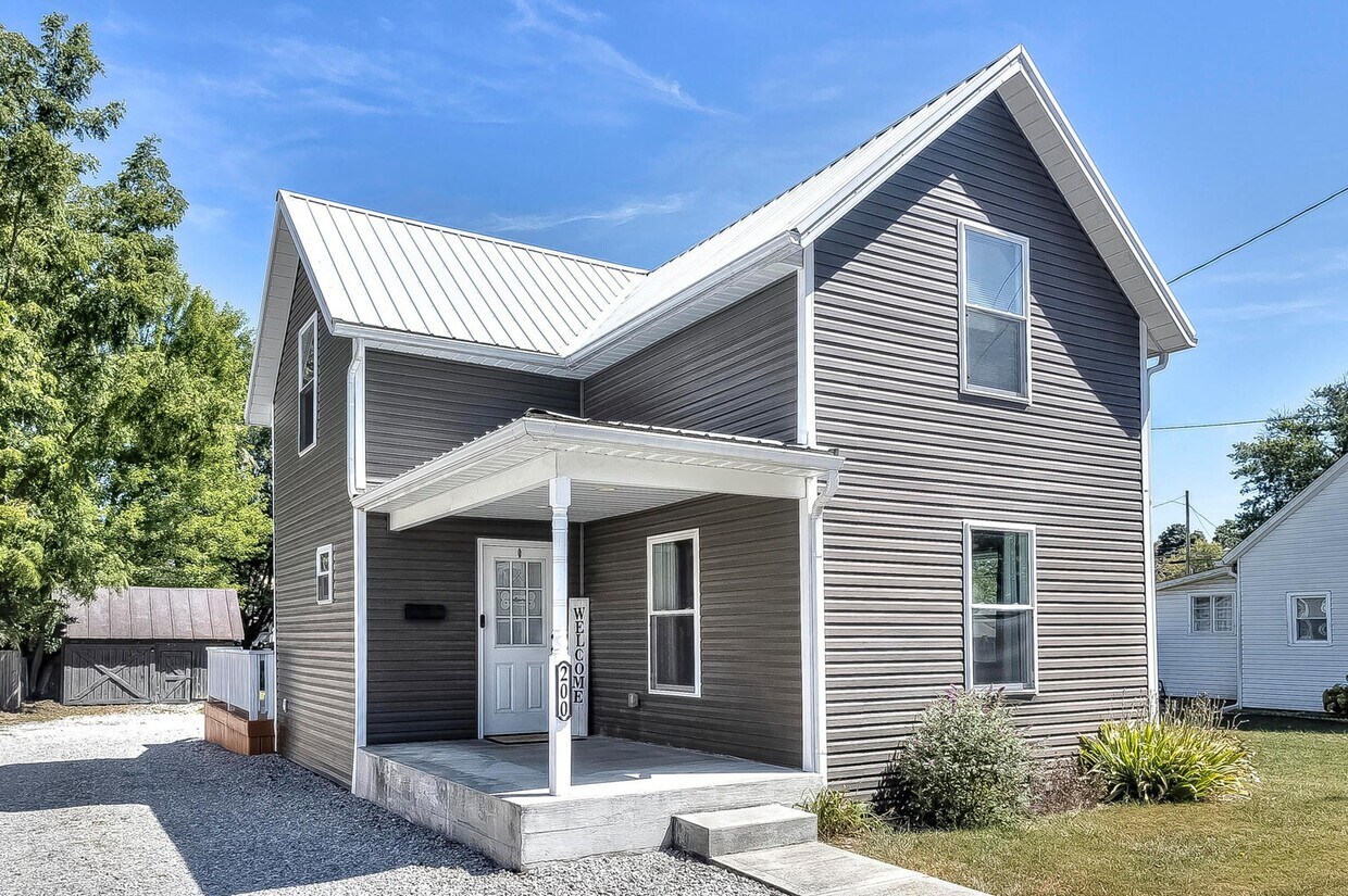 Foto principal - 200 S Williams St