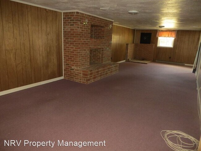 Foto del edificio - 4 br, 2 bath House - 815 N. Drive