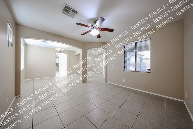 Building Photo - 6845 W Alta Vista Rd
