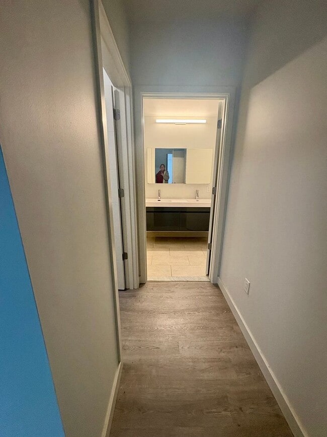Interior Photo - Baumhaus Apartments