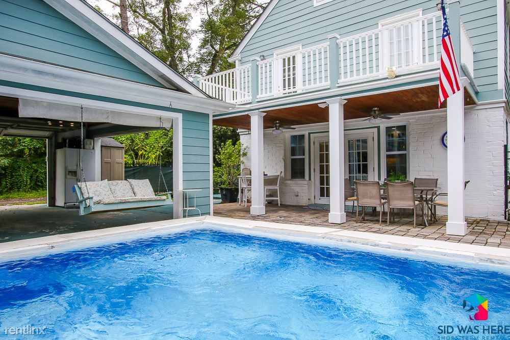 Foto principal - 3 br, 3.5 bath House - 635 East Victory Drive