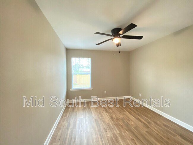 Foto del edificio - 709 Hill Rd