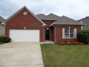 Building Photo - 951 Savannah Ln
