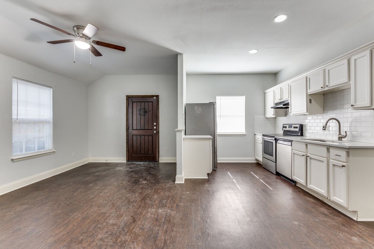 Photo - 3516 8th Avenue-