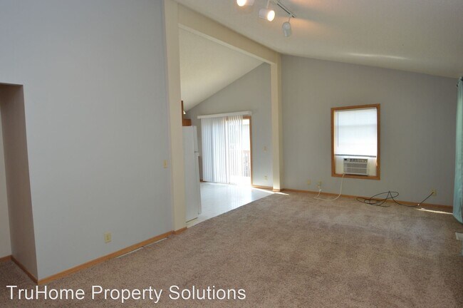 Building Photo - 2 br, 1 bath House - 805 20th St NW