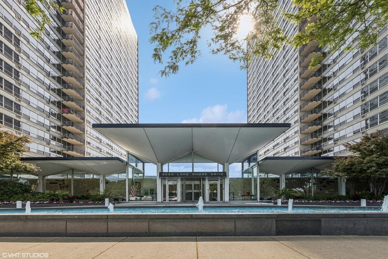 Primary Photo - 3550 N Lake Shore Dr