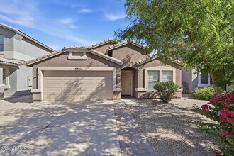 Building Photo - 45542 W Guilder Ave
