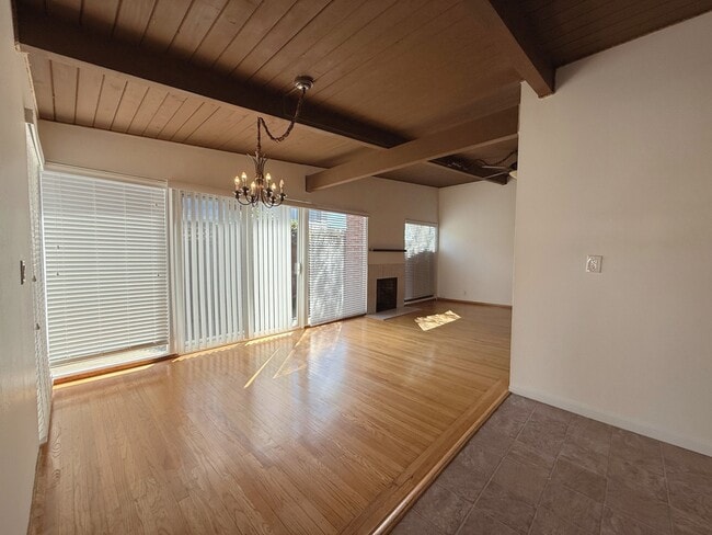 Photo - 1652 Borden St House