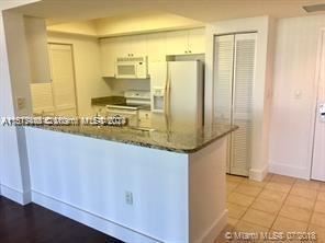 Foto del edificio - 2 br, 2 bath Condo - 19501 W Country Club ...