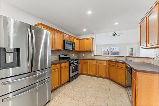 Foto del edificio - 14723 Boldere Ln