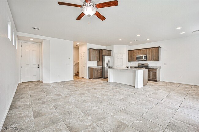 Foto del edificio - 9240 Black Diamond St