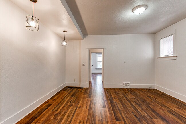 Building Photo - 1326 Clayton St