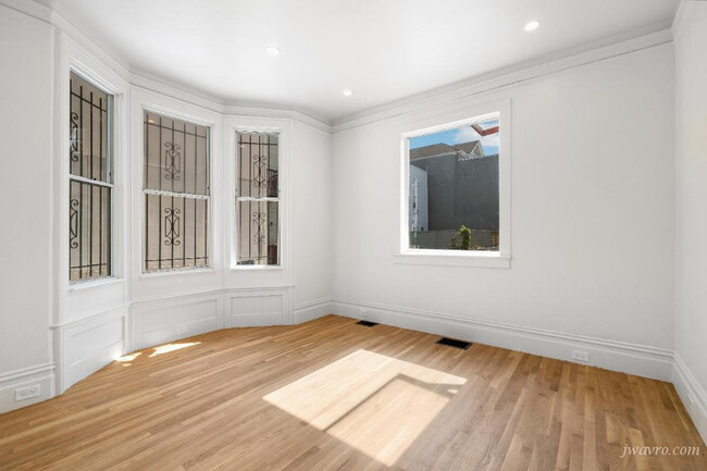 Foto del edificio - 1722 Pierce St