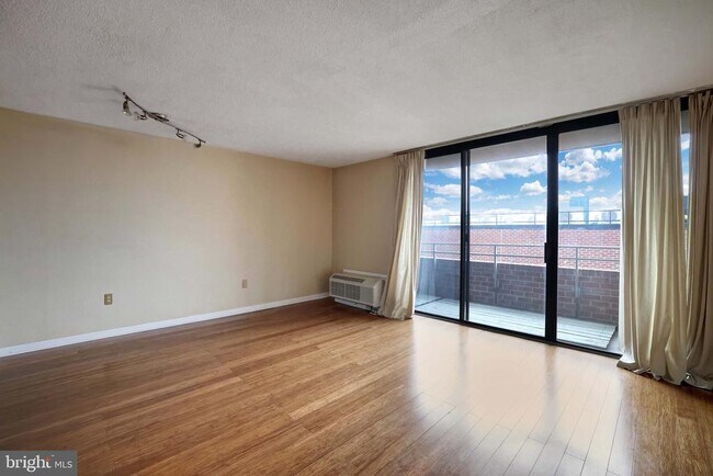 Foto del edificio - 2141 P St NW