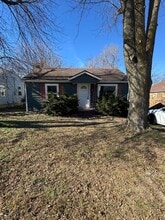 Building Photo - 2137 N Oakland Ave