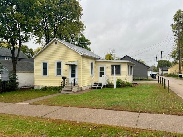 Building Photo - 820 Hagar St