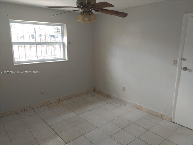Building Photo - 980 NW 109th St
