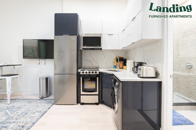Foto del edificio - 317 E 78th St