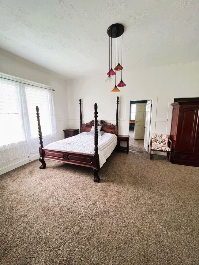 Building Photo - PRICE REDUCTION!!! Historic Home In Pepeekeo