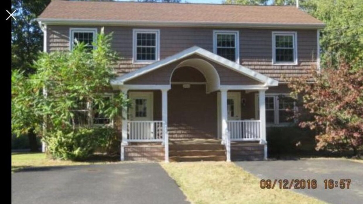 2712 Owego Rd, Vestal, NY 13850 Townhome Rentals in Vestal NY