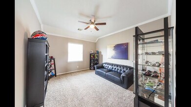 Building Photo - 24023 Northshire Ln