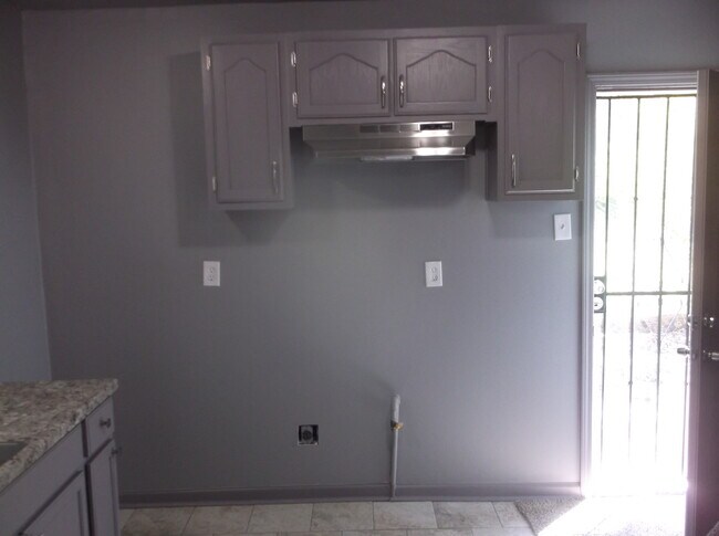 Foto del edificio - 3577 Weaver Rd